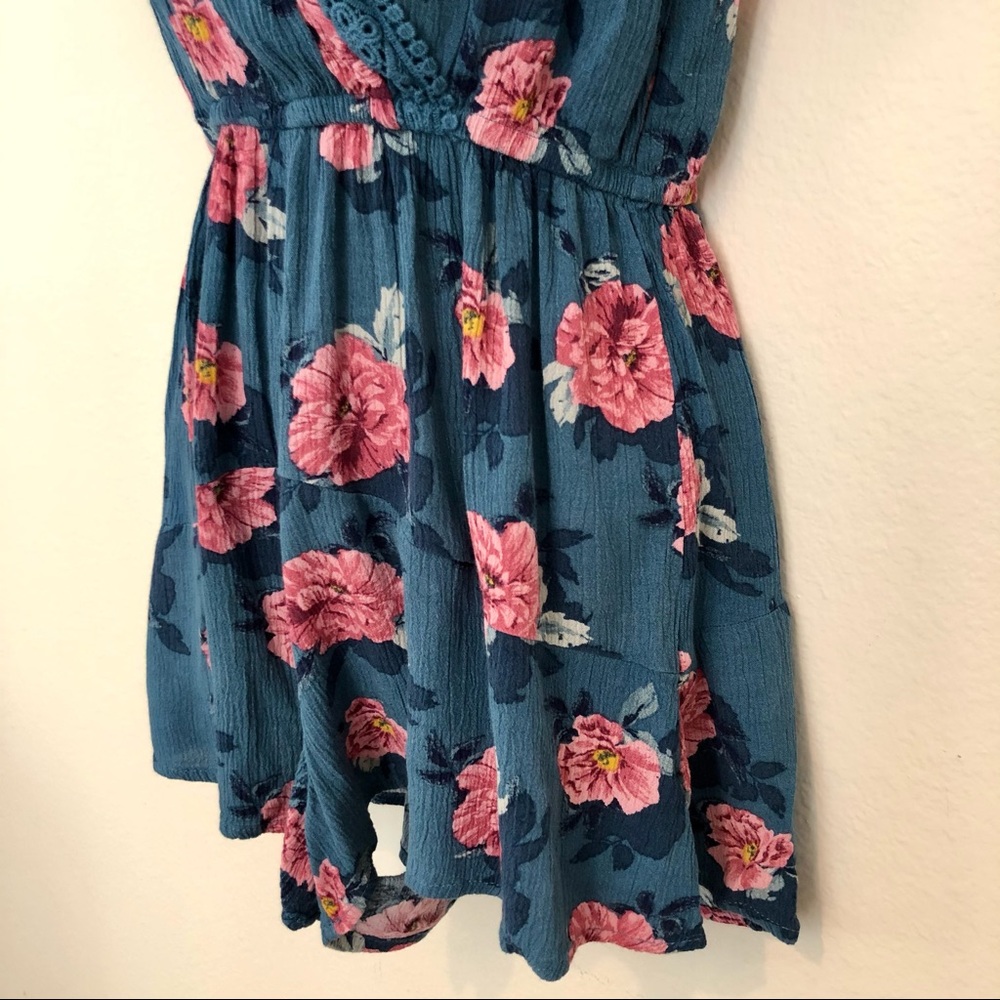 🪴3x$20 SALE Short Romper Blue/Pink Floral XS - Picture 5 of 8
